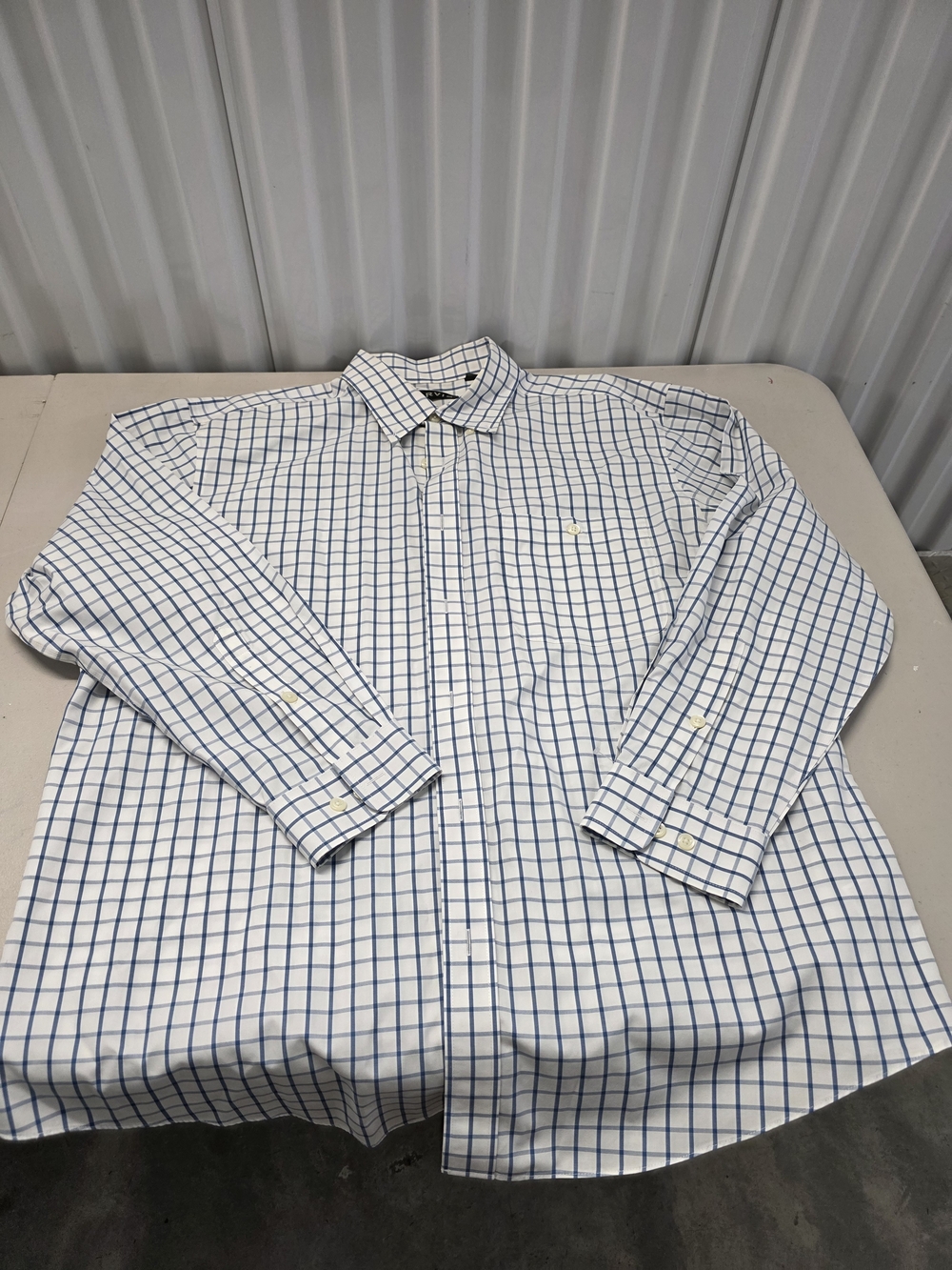 Orvis Multi Color Button Down Shirt Men's Size XL